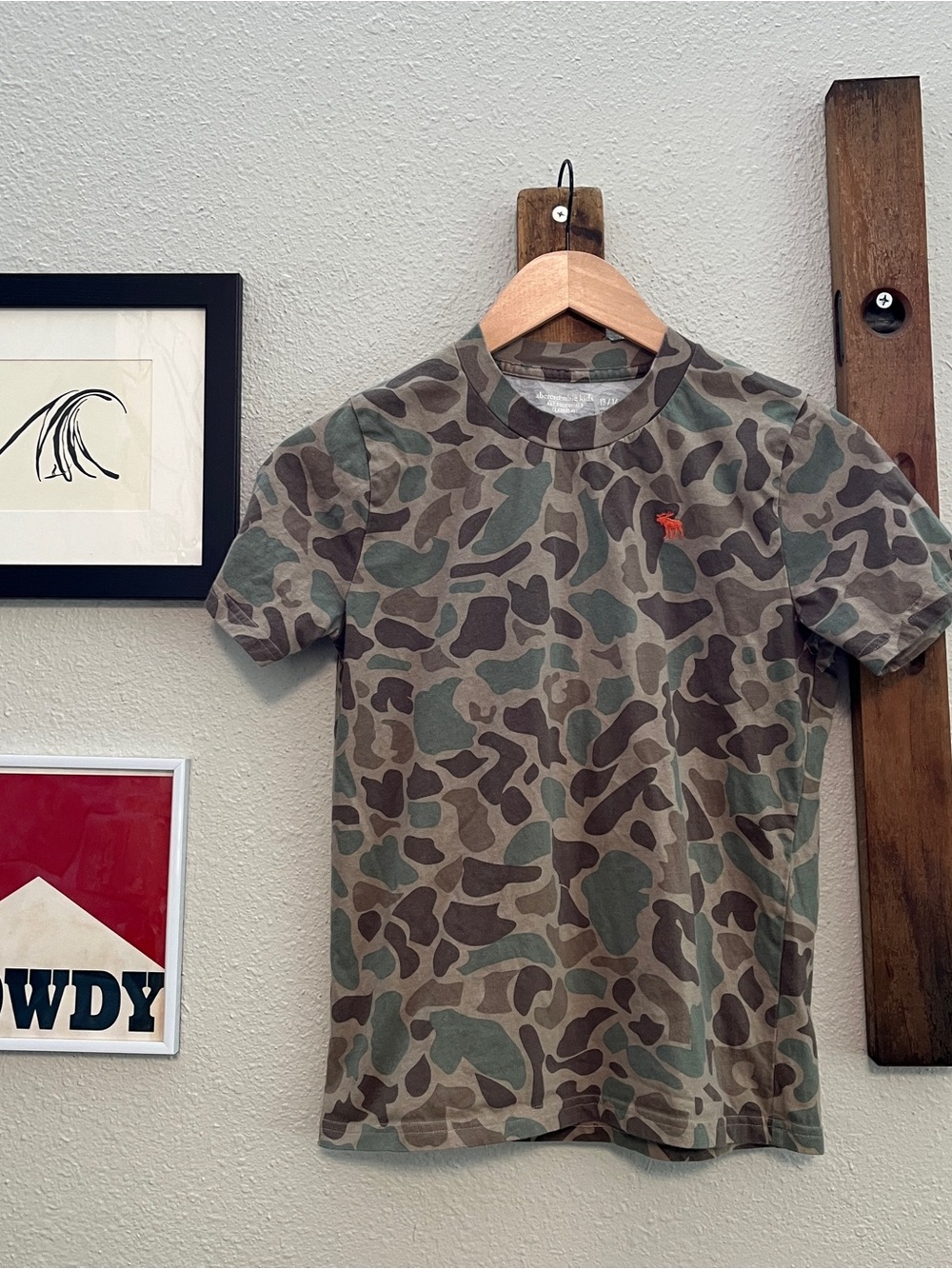Abercrombie & Fitch Kids Camo Short Sleeve Tee Size 13/14